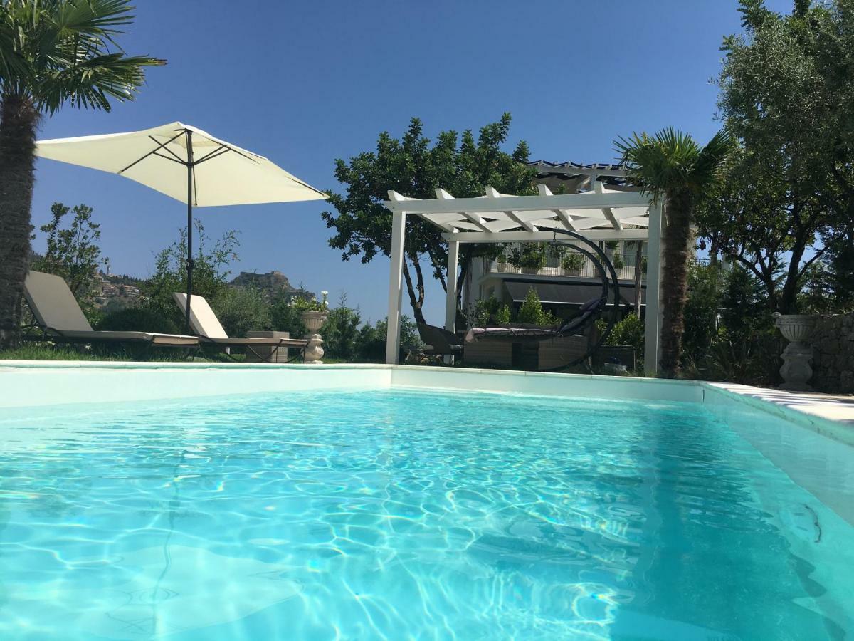 Villa Nina 2013 Appartamento تاورمينا المظهر الخارجي الصورة